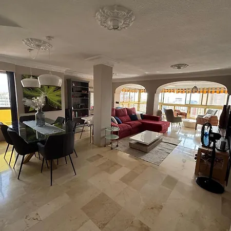 Avec Vue Sur La Et Les Montagnes 360 M De La Apartamento